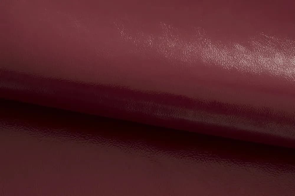 sirp-texture-product-trinity-garnet-red